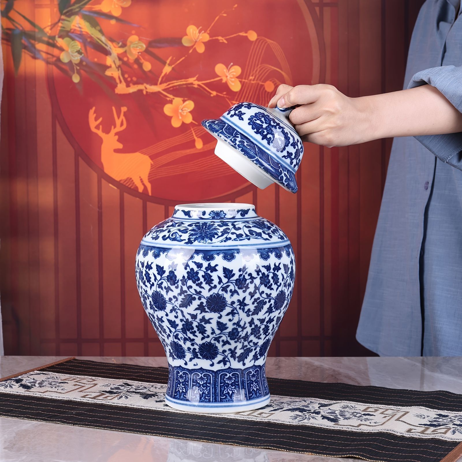 可愛い白青磁壺 可愛い白青磁壺 可愛い白青磁壺 青白磁 ⁄ Quilt白磁器 Happy 青白磁壺