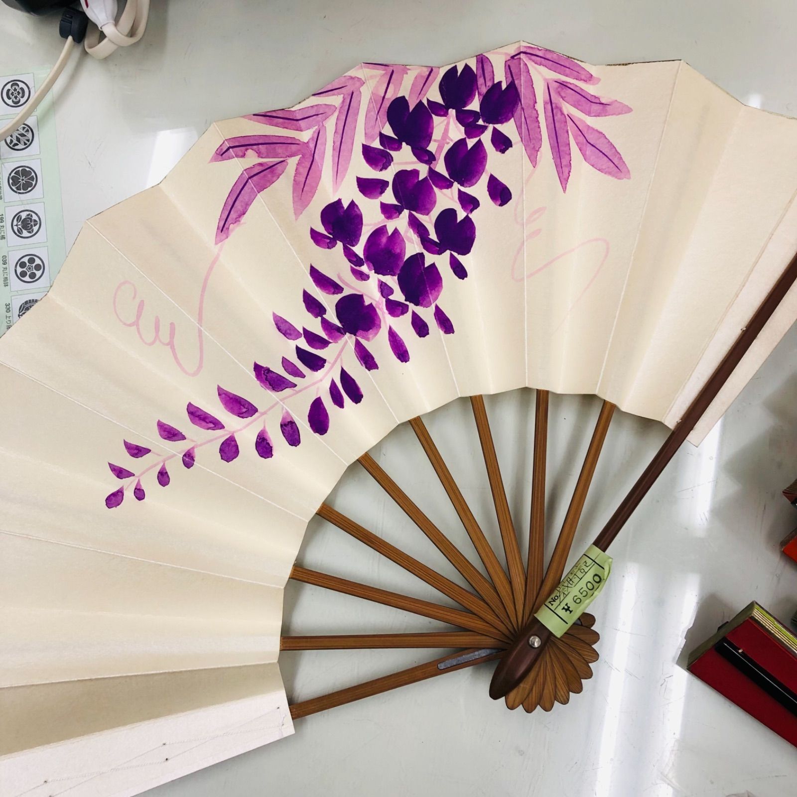 2021秋冬新作】 扇子 踊り用 舞扇子 日本舞踊 飾り扇子 京扇子 若草色ボカシ白竹 舞踊用 プレゼント お土産 贈答 京都土産 おうち時間 母の日 