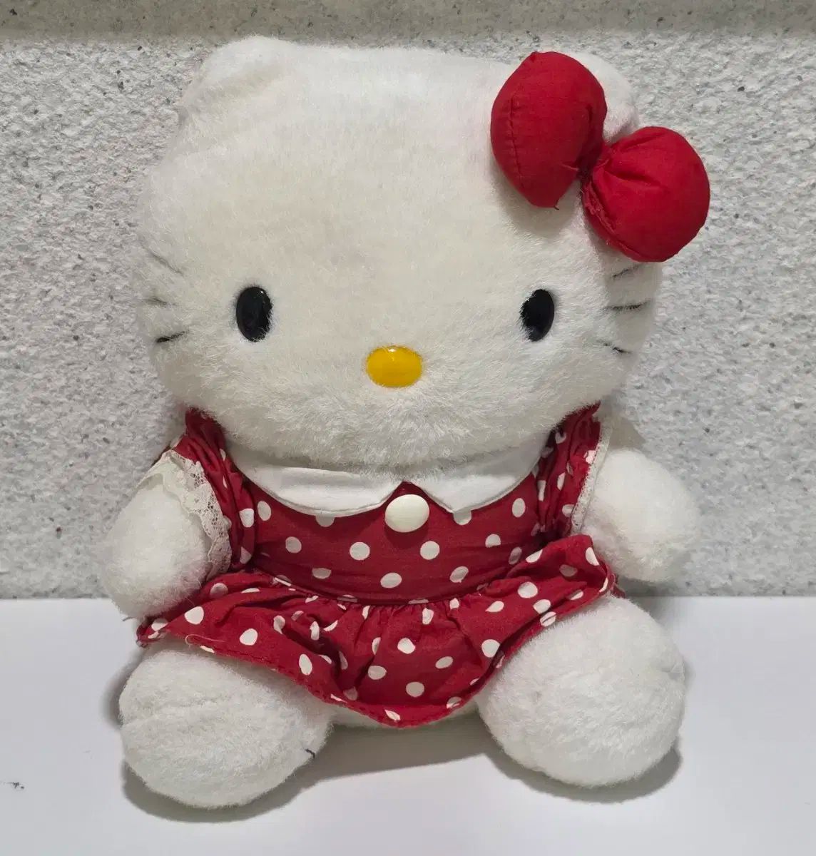 キティ ドット柄 人形 送ります