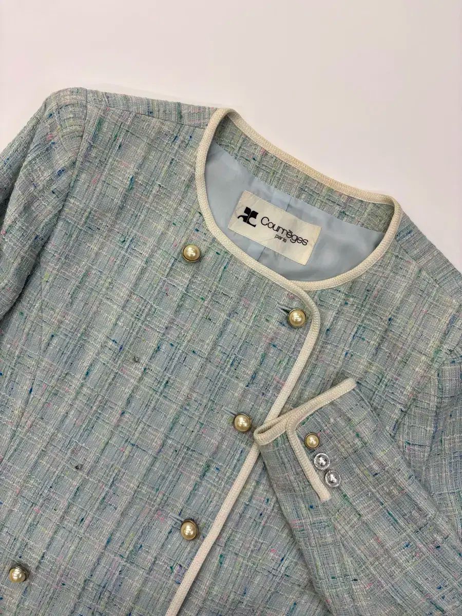 Courreges クレージュ