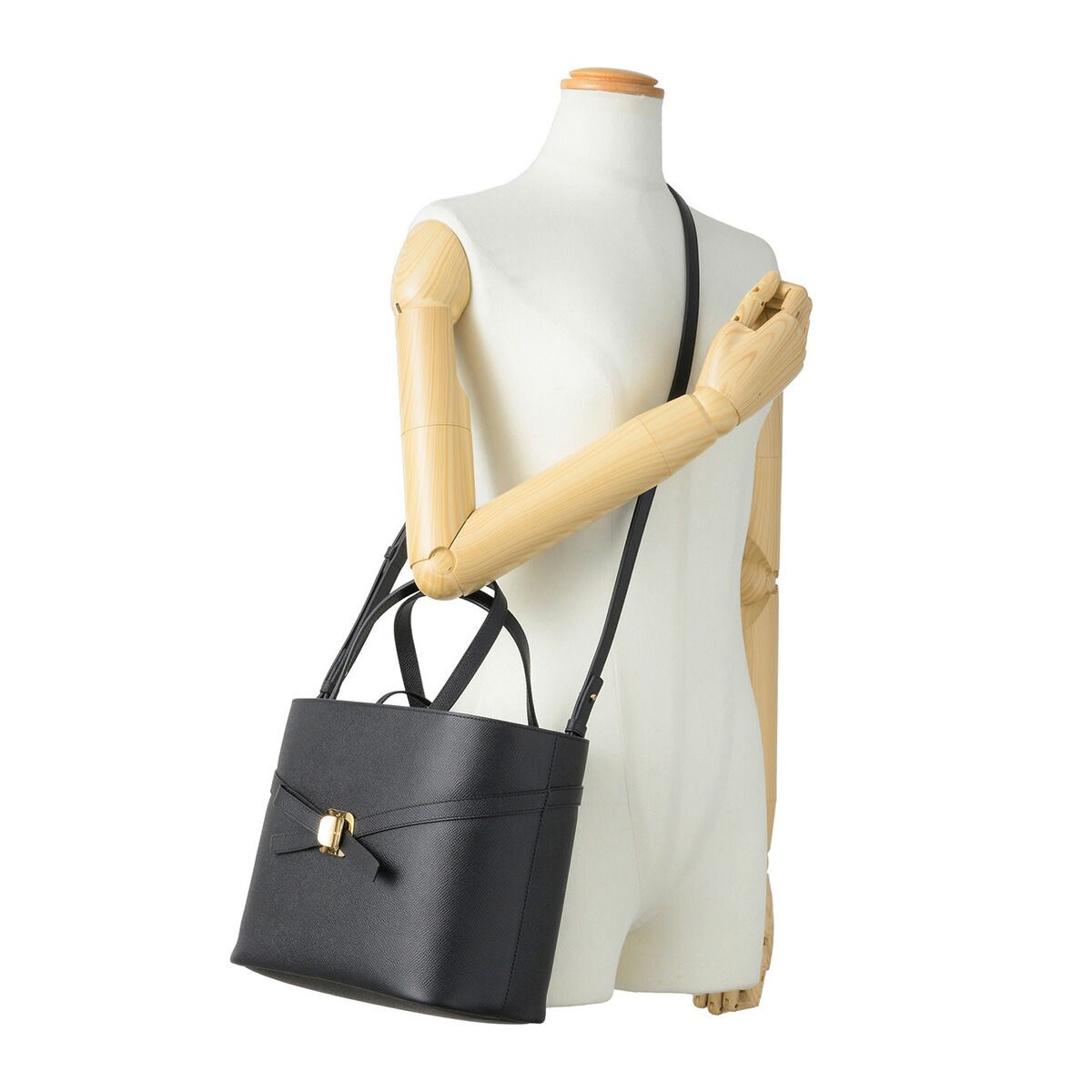 新品 フェラガモ FERRAGAMO トートバッグ TOTEBAG S ブラック - メルカリ