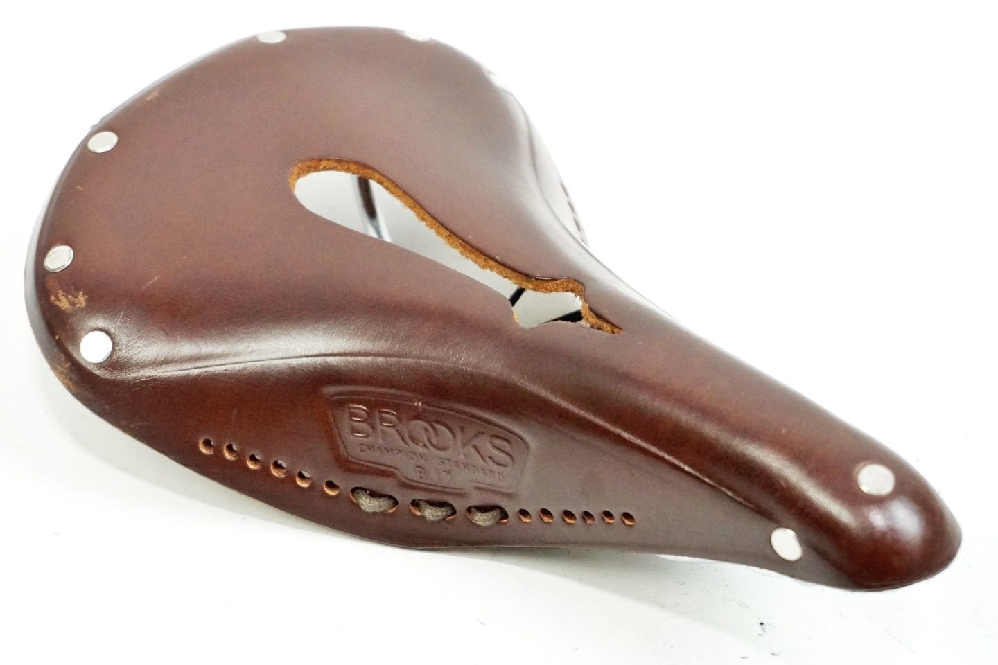 Brooks C17 Carved (octane) サドル 【公式通販】