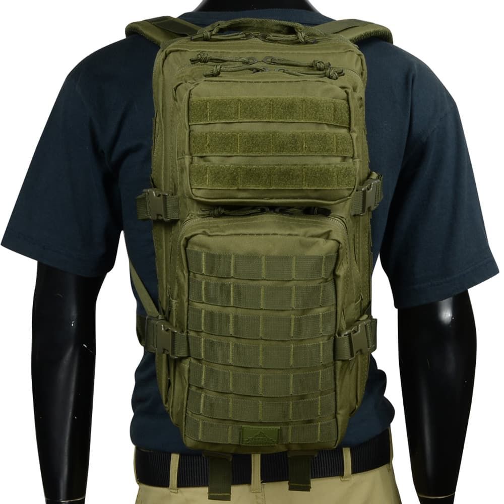 RED ROCK OUTDOOR GEAR バックパック Assault Pack 容量28L