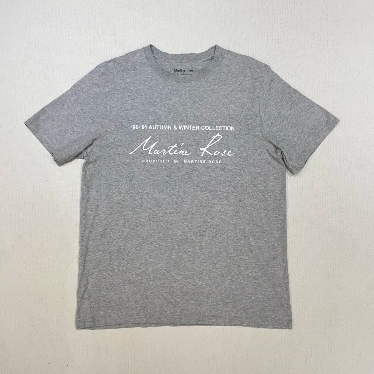 関税送料込【MARTINE ROSE】ロゴ入り 長袖 Tシャツ Martine rose(マーティン・ローズ) ロゴ Tシャツ - メルカリ