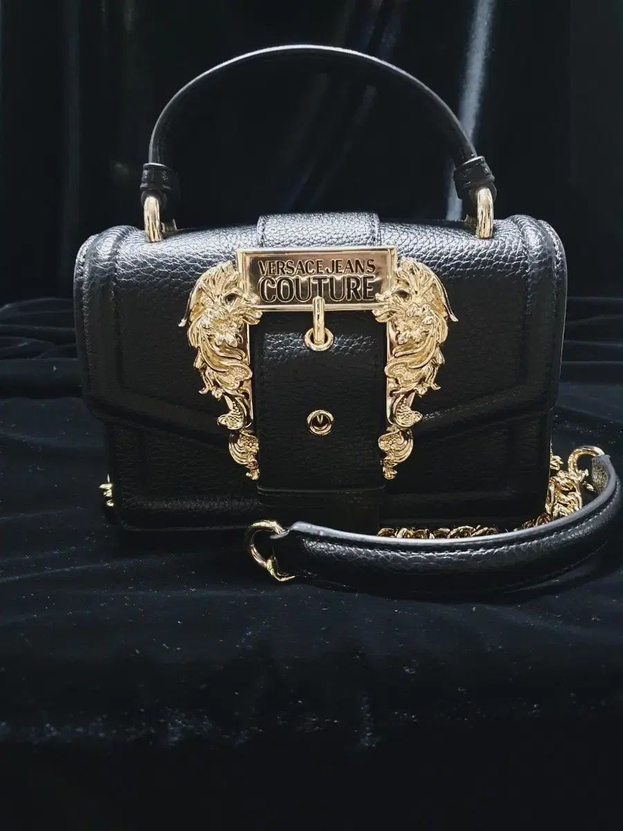 Versace ヴェルサーチェ ジン クチュール 金具 ブラック チェーン ミニ クロスバッグ