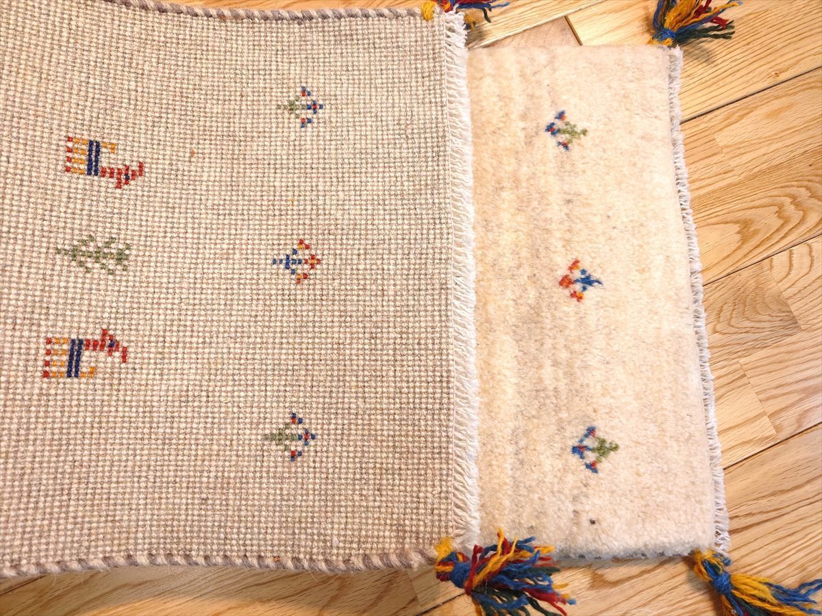 ペルシャ ギャッベ