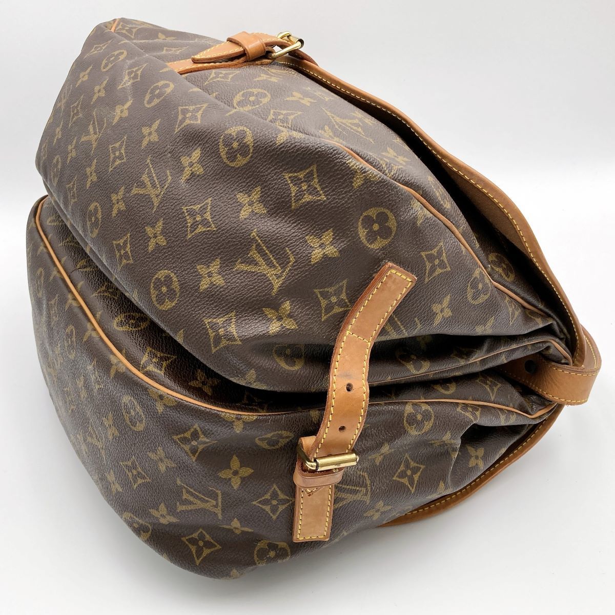 LOUIS VUITTON ルイ・ヴィトン モノグラム ソミュール35(廃盤) M42254 