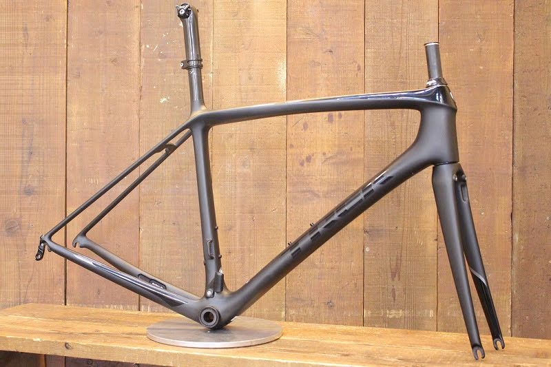 トレック TREK エモンダ EMONDA SLR H2 P1 2019年 54サイズ カーボン ロードバイク フレームセット【芦屋店】 - メルカリ