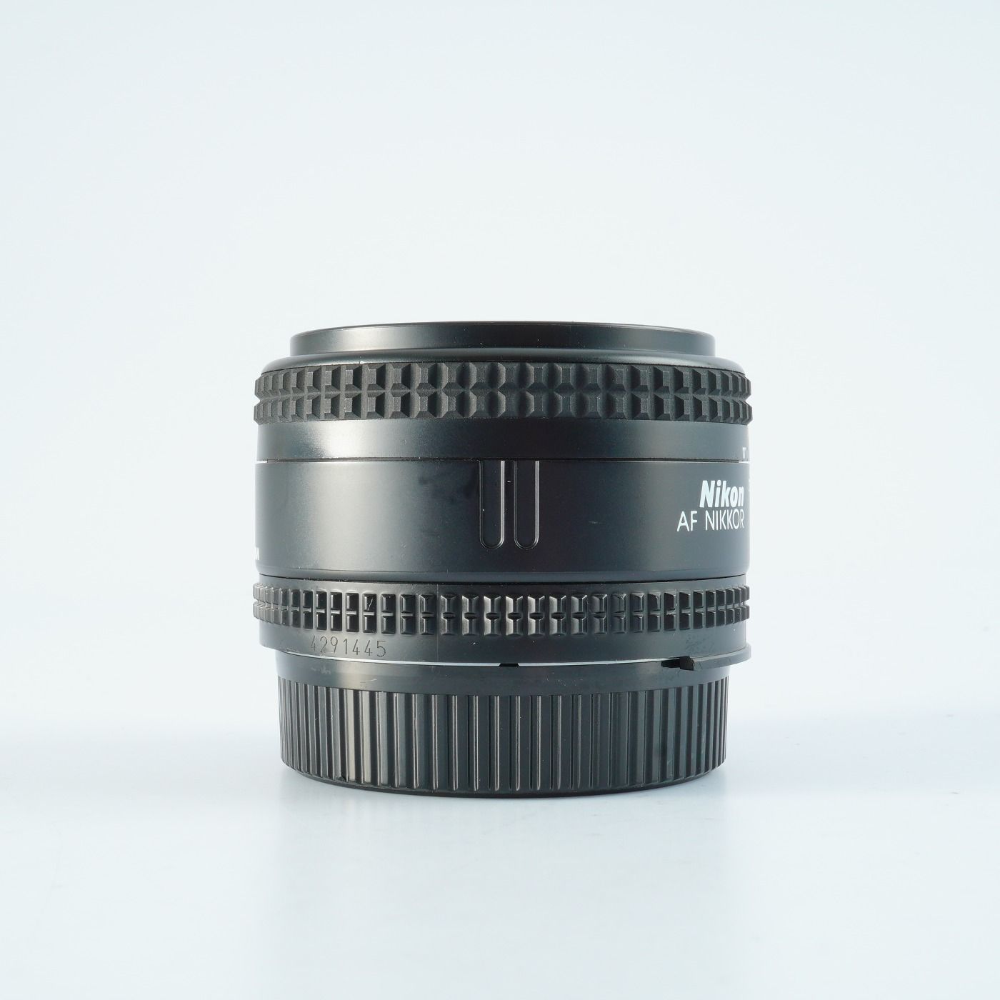 NIkon