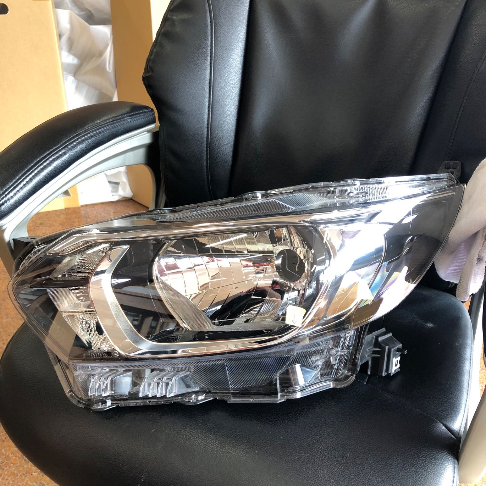 日産　ルークス　BA1 純正LEDヘッドライト　左側 日産 純正 ルークス 《 ML21S 》 左ヘッドライト P90100