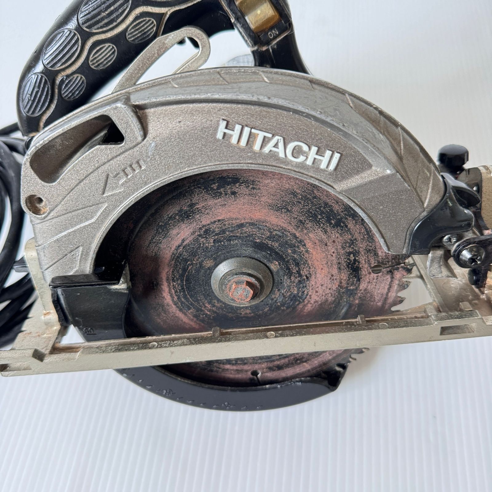 ★動作確認済み　HITACHI　日立工機　165mm深切り丸のこ　型式（C6MBYA2）★