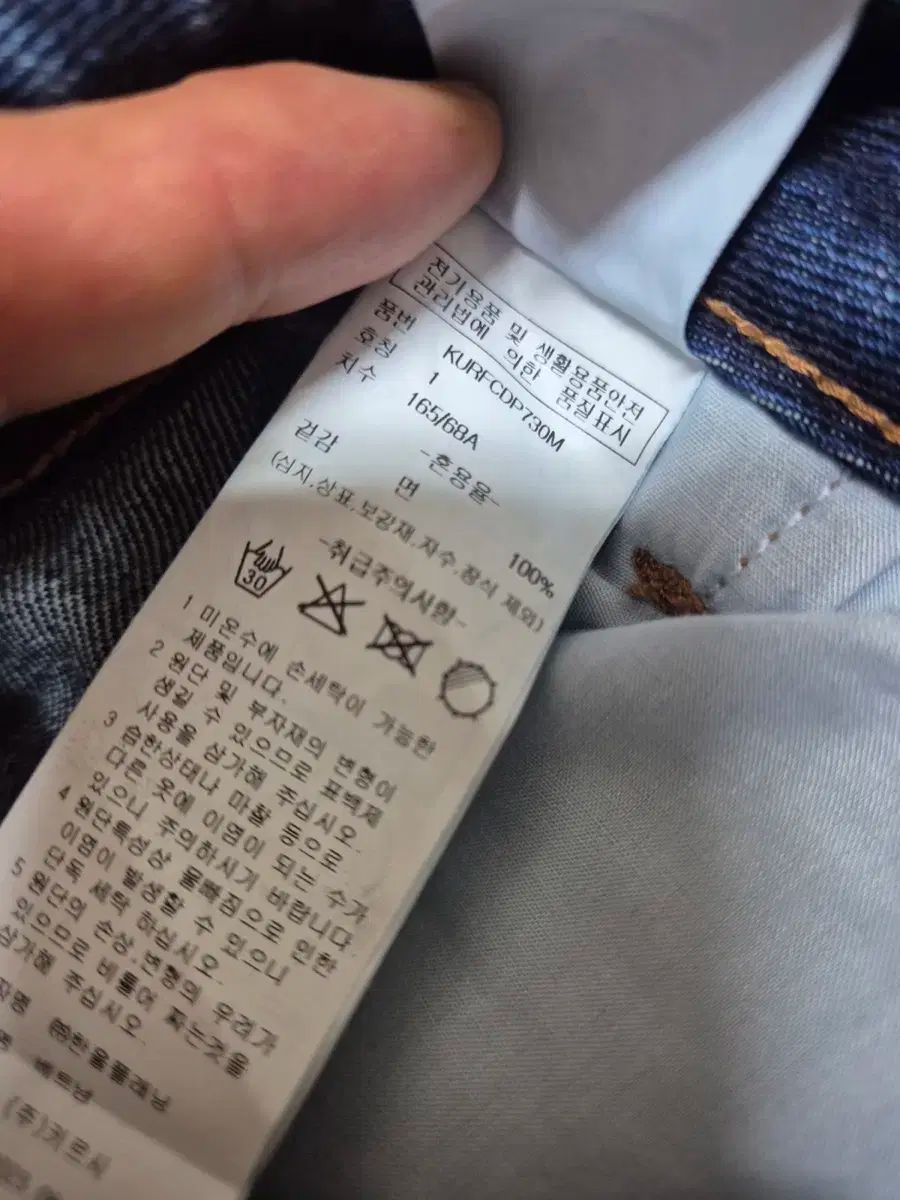 KIRSH キルシー