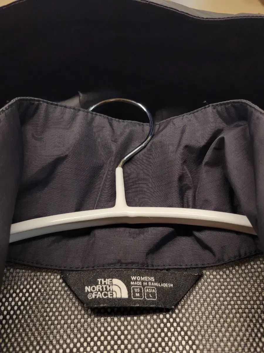 vent ウィンドブレーカー