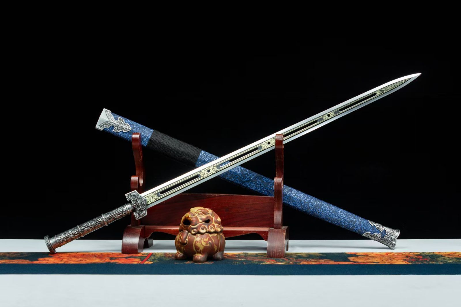 古代中国の刀剣レプリカ