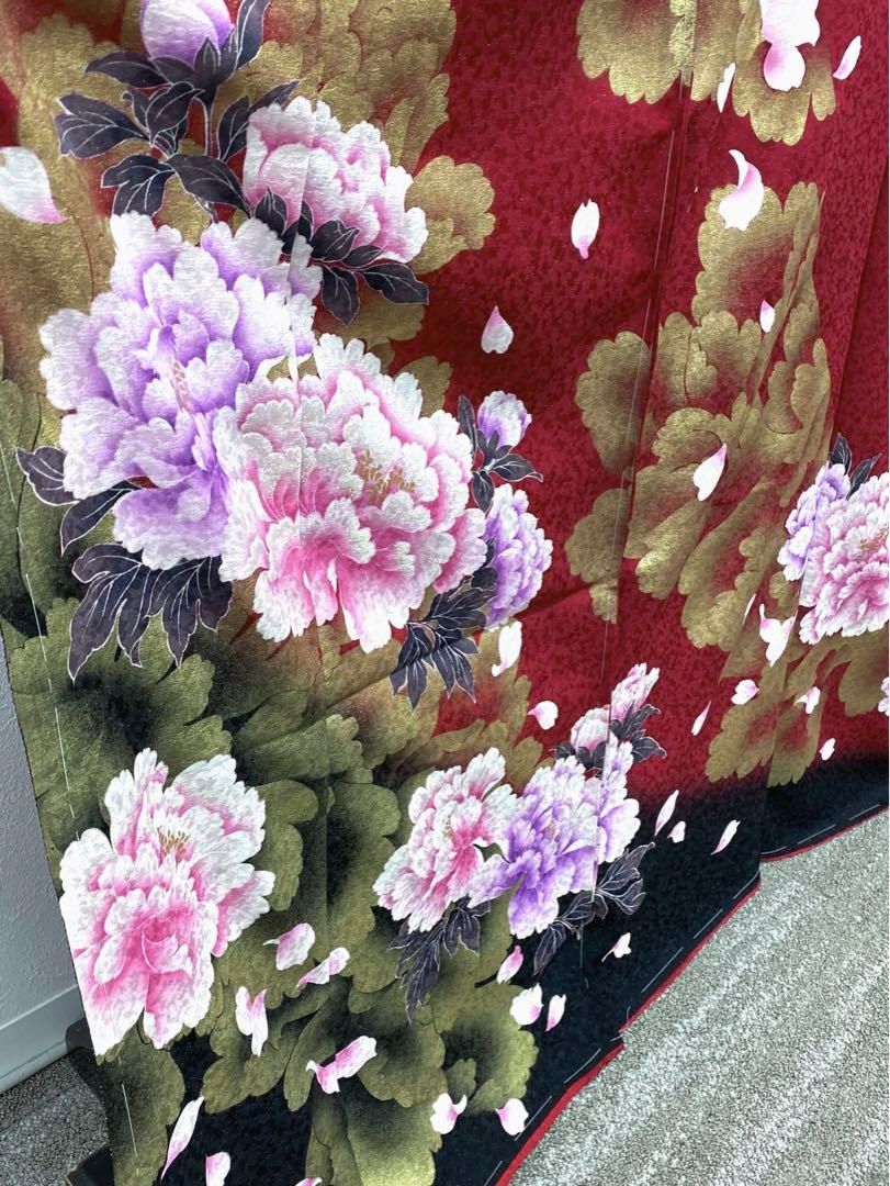 振袖 仮絵羽 銀通し ラメ刺繍 金彩 紋意匠 牡丹 正絹 未仕立て品 八掛