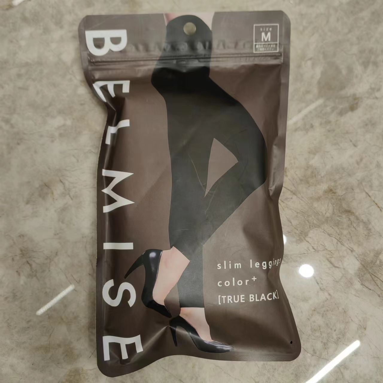 BELMISE TRUE BLACK スリムレギンス BELMISE スリムレギンス トゥルーブラック - メルカリ
