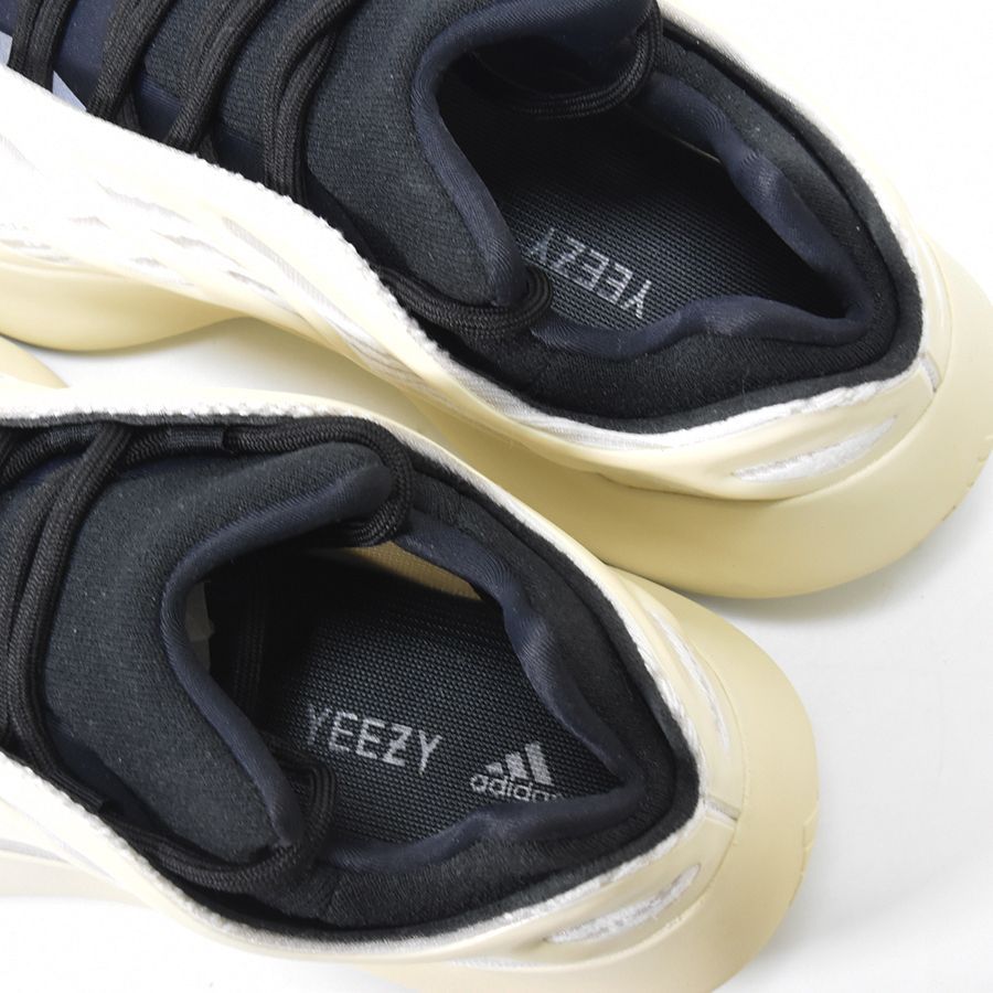 SAランク】adidas YEEZY 700 V3 Azael アディダス イージー アザエル FW4980 27.5cm 新品同様 - メルカリ