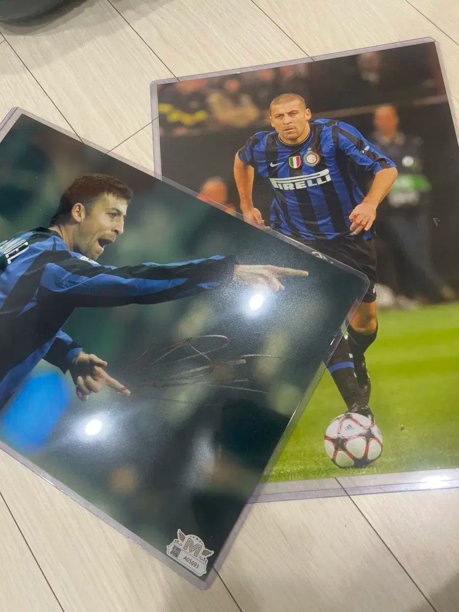 【直筆サイン入り❗️】　美品　代表ユニフォーム　W杯記念品　3点セット 直筆サイン入り❗️】 美品 代表ユニフォーム W杯記念品 3点