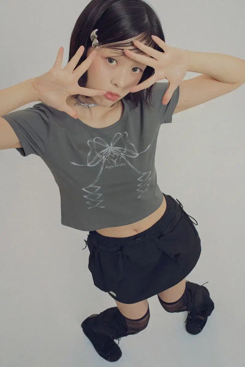 HUG