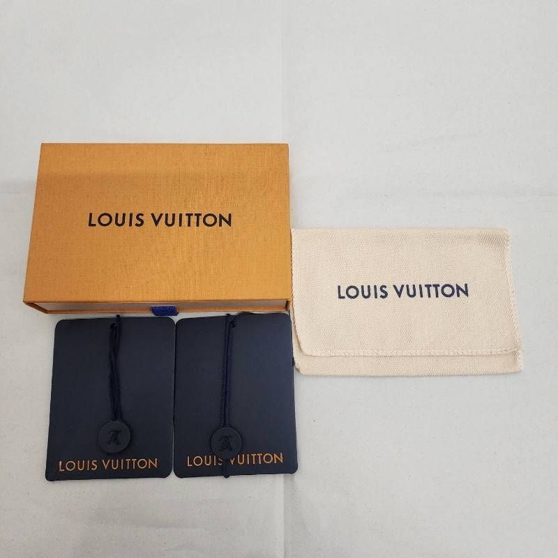 Louis Vuitton 編み込みレザーブレスレット LOUIS VUITTON ブラックレザーブレスレット - メルカリ