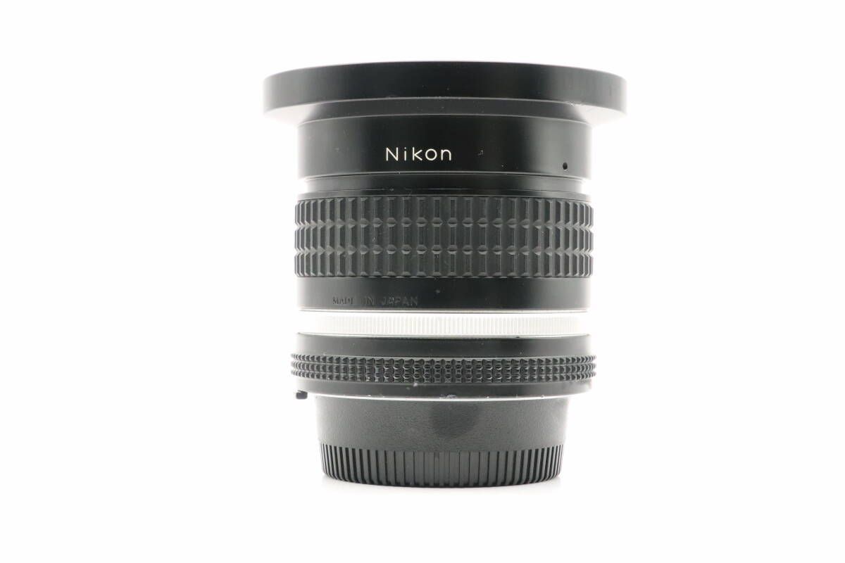 1845め☆極上品☆ニコン Ai-S NIKKOR 18mm F3.5 フード HK-9 【