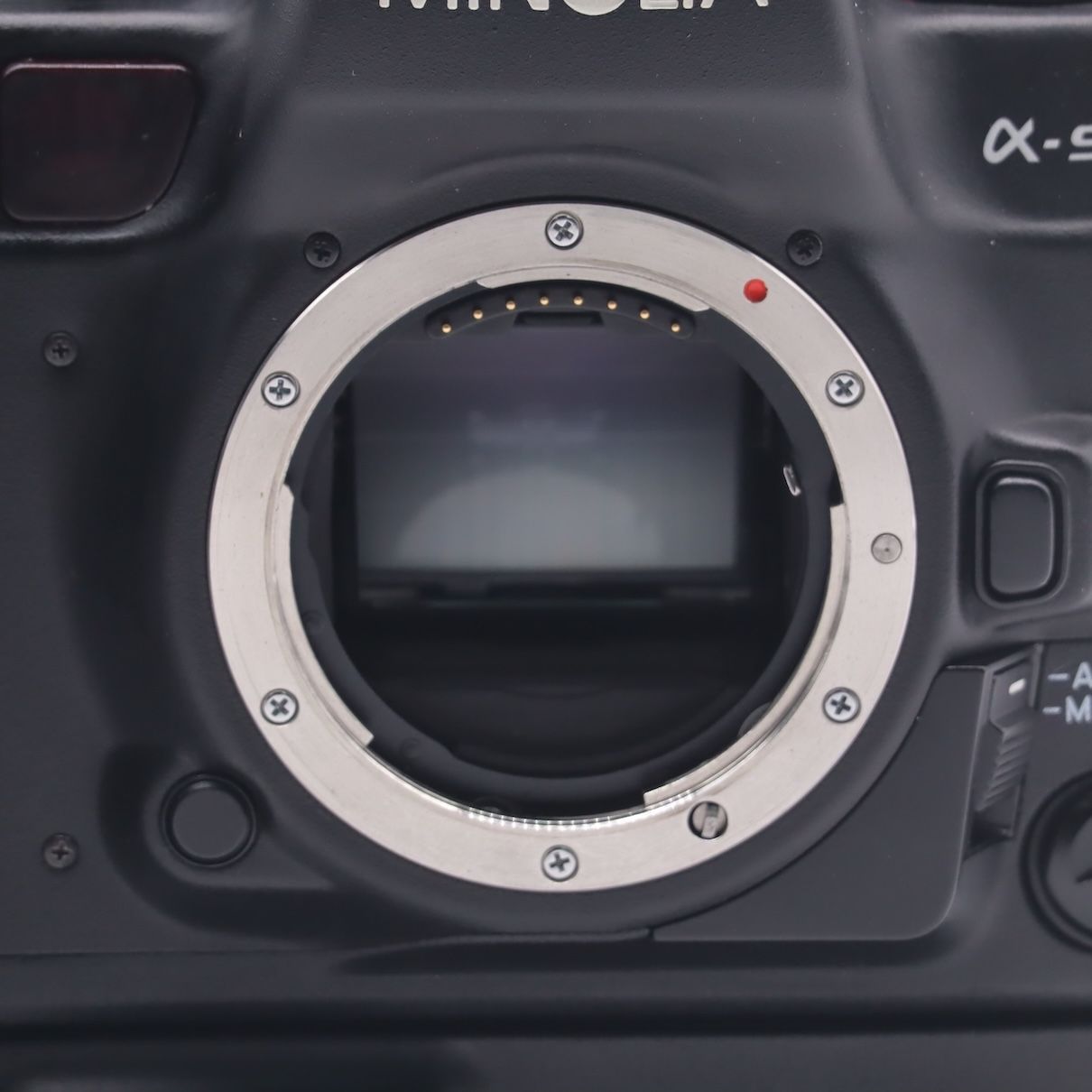 美品】MINOLTA α-9 VC-9 グリップ付き ミノルタ SSM非対応 - メルカリ
