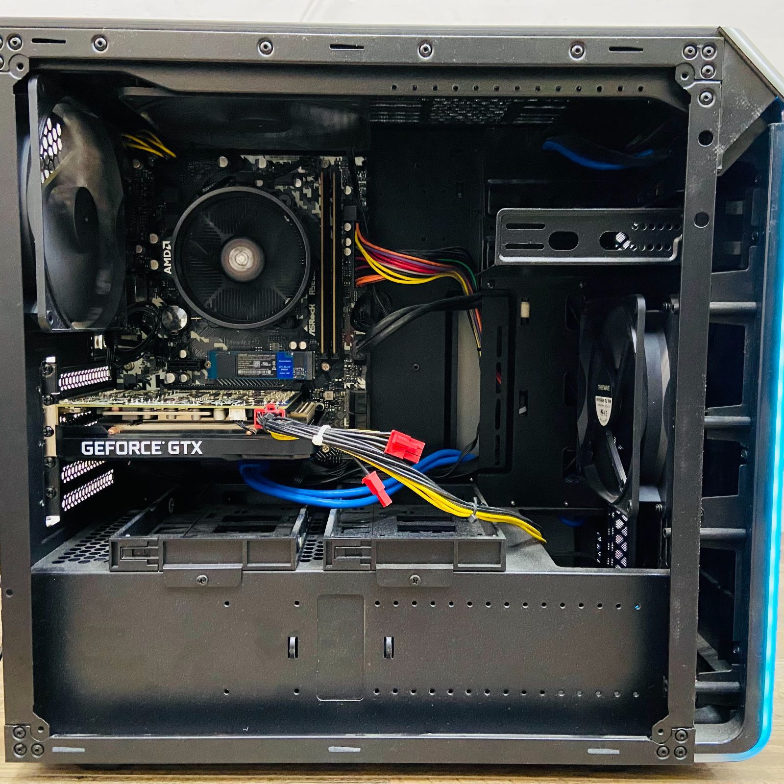 取引中！】ゲーミングPC Ryzen7 2600 GTX1070 SSD512GB