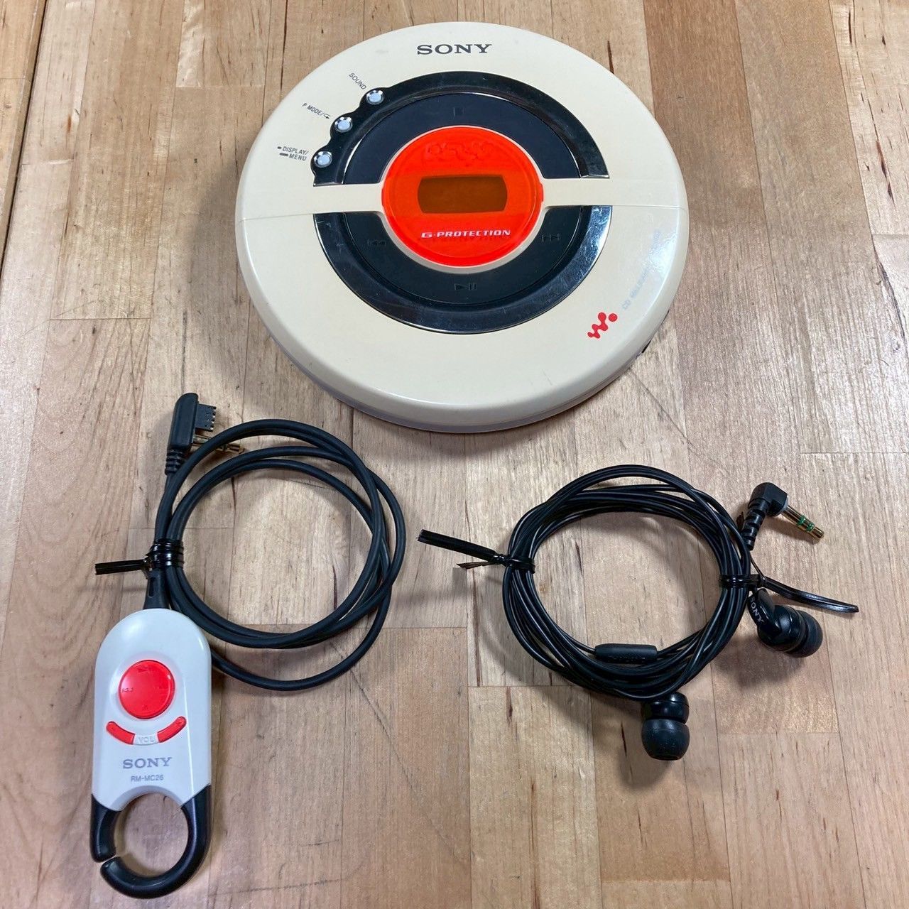 動作品 デッドテック SONY D-EJ100 CD WALKMAN ウォークマン