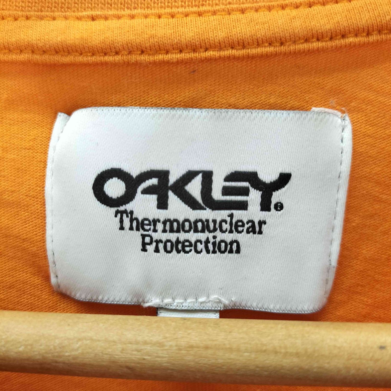 yohei.0040さん専用【美品】OAKLEY グラフィックプリント yohei.0040さん専用【美品】OAKLEY グラフィックプリント