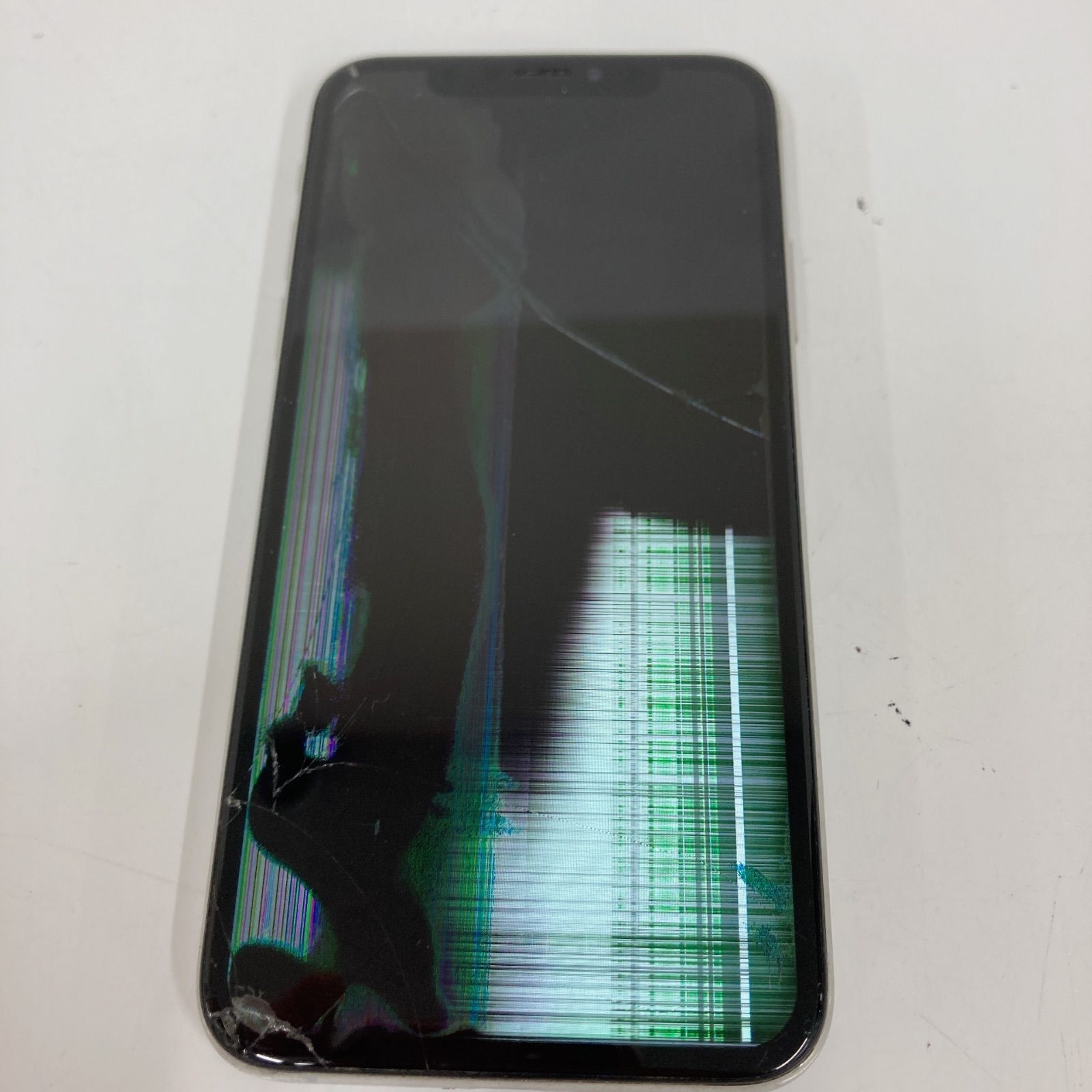 ジャンク品】iPhoneX コレクション 10 シルバー 本体【スマホ】【1】