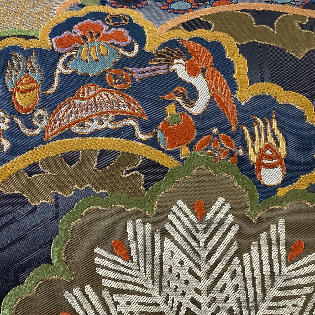 袋帯 逸品 洛風林 落款 松 宝尽くし 金糸 紺色 六通 正絹 【中古