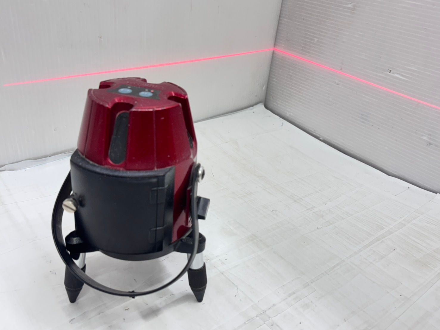 レーザー墨出し器 ZERO-KY