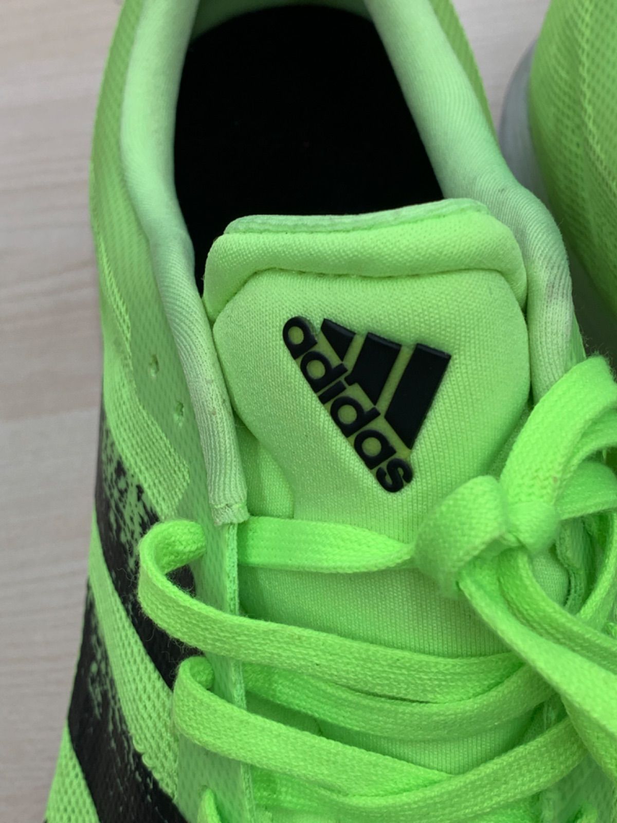 【未使用品】adidas ラグビー スパイクシューズ 蛍光グリーン adidas 蛍光グリーン スパイクシューズ - メルカリ