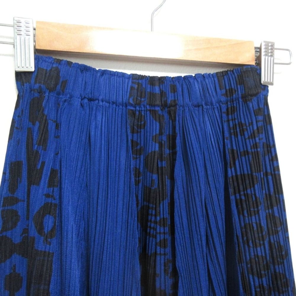 PLEATS PLEASE ISSEY MIYAKE 総柄スカート　サイズ3 楽天市場】プリーツプリーズイッセイミヤケ サイズ3（スカート