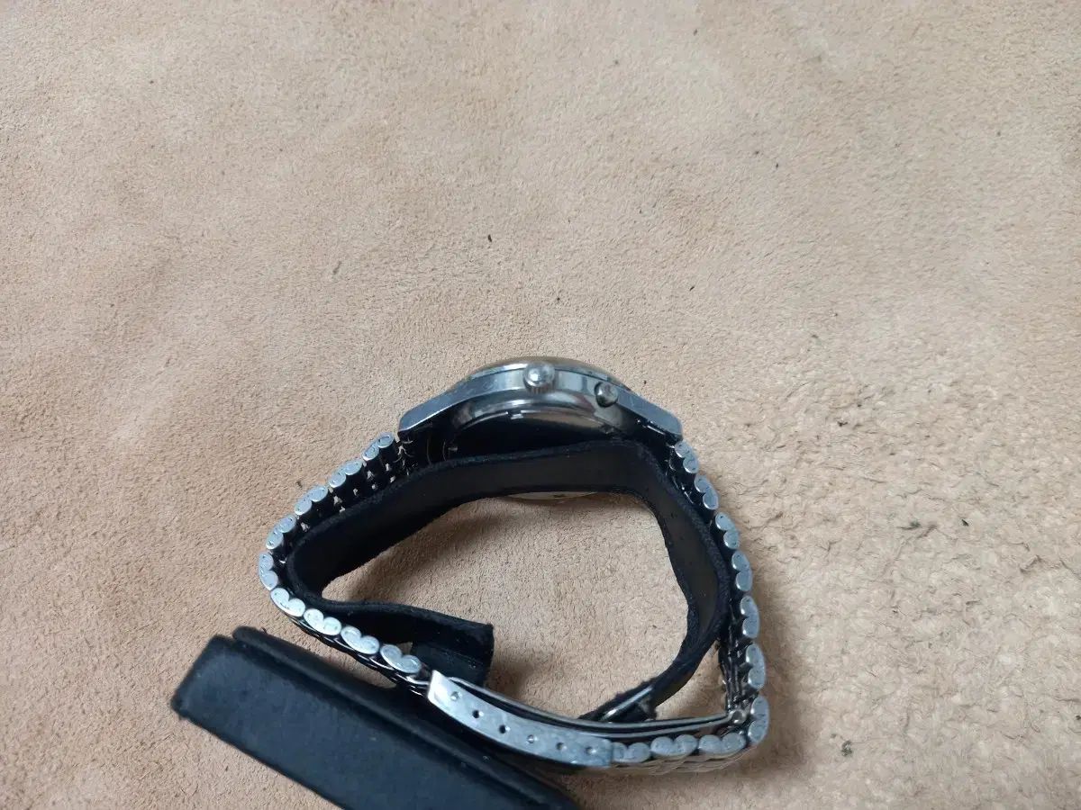 ORIENT(オリエント) 時計 ヴィンテージ 機械式 (手動) スチール