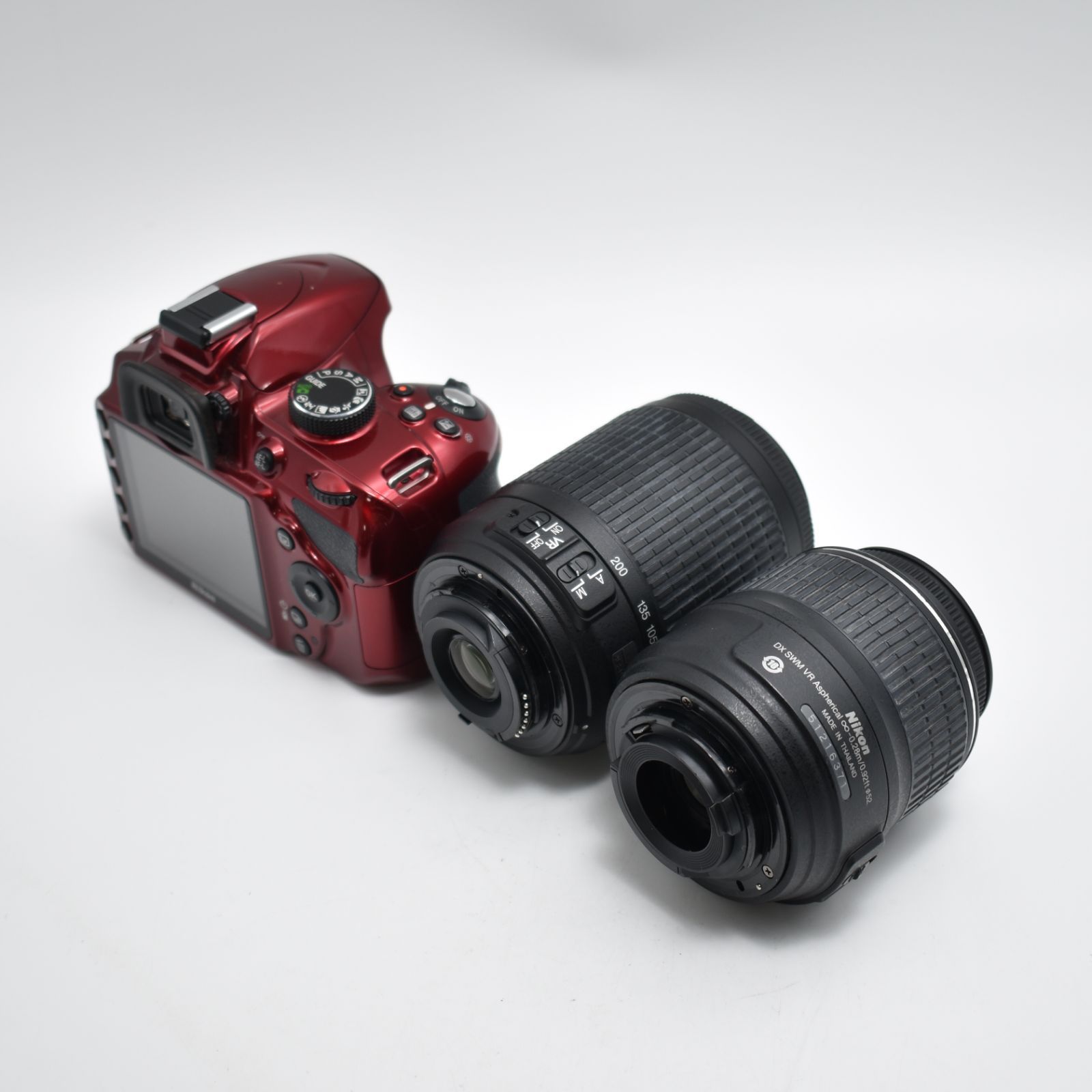 人気のレッド❤️Nikon D3200❤️ダブルズームキット❤️一眼レフ
