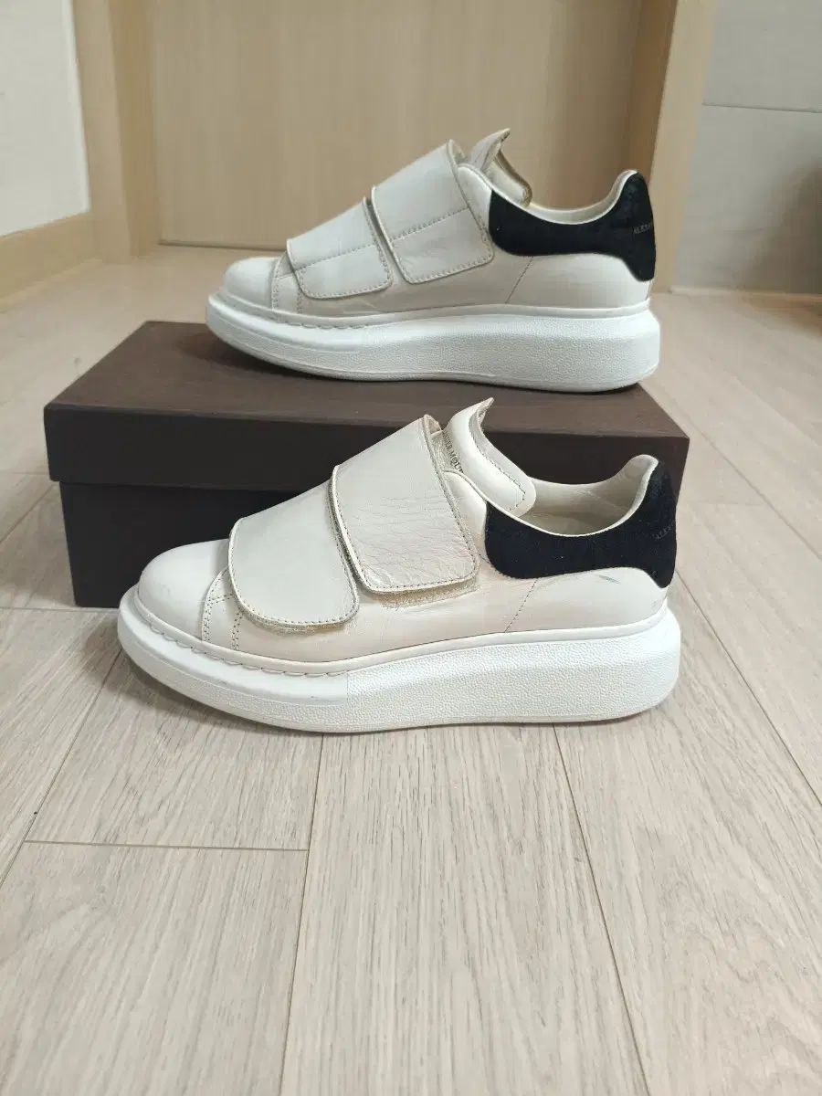正規品35 Alexander McQueen アレキサンダー マックイーン バックル オーバーソール スニーカー 225 235