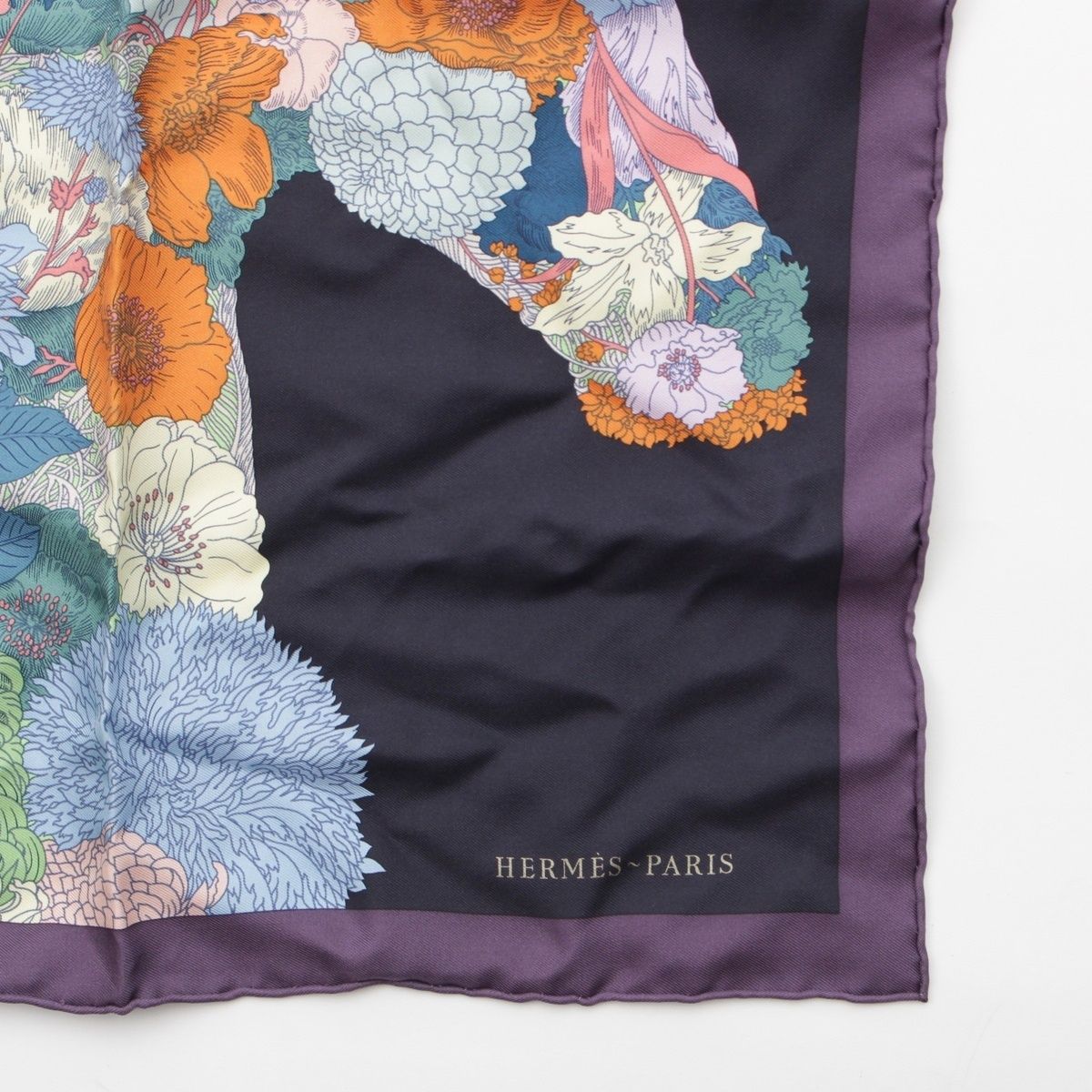 【希少！】HERMES カレ 45  メゾンデカレ パープル 希少！】HERMES カレ 45 メゾンデカレ パープル - メルカリ