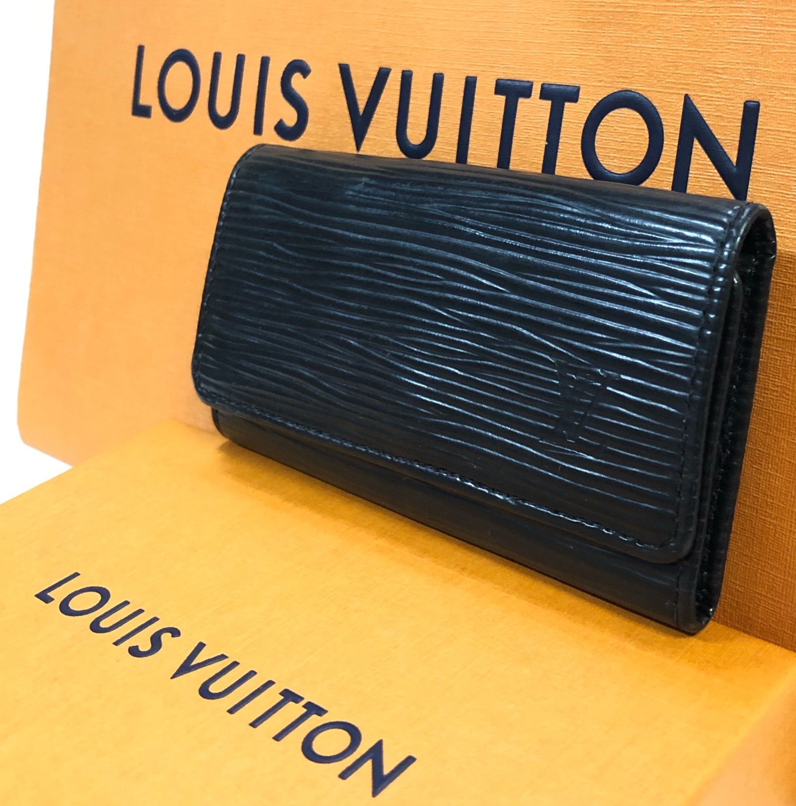 LOUIS VUITTON ミュルティクレ 4連 エピ シリアル：CA0071 史上一番