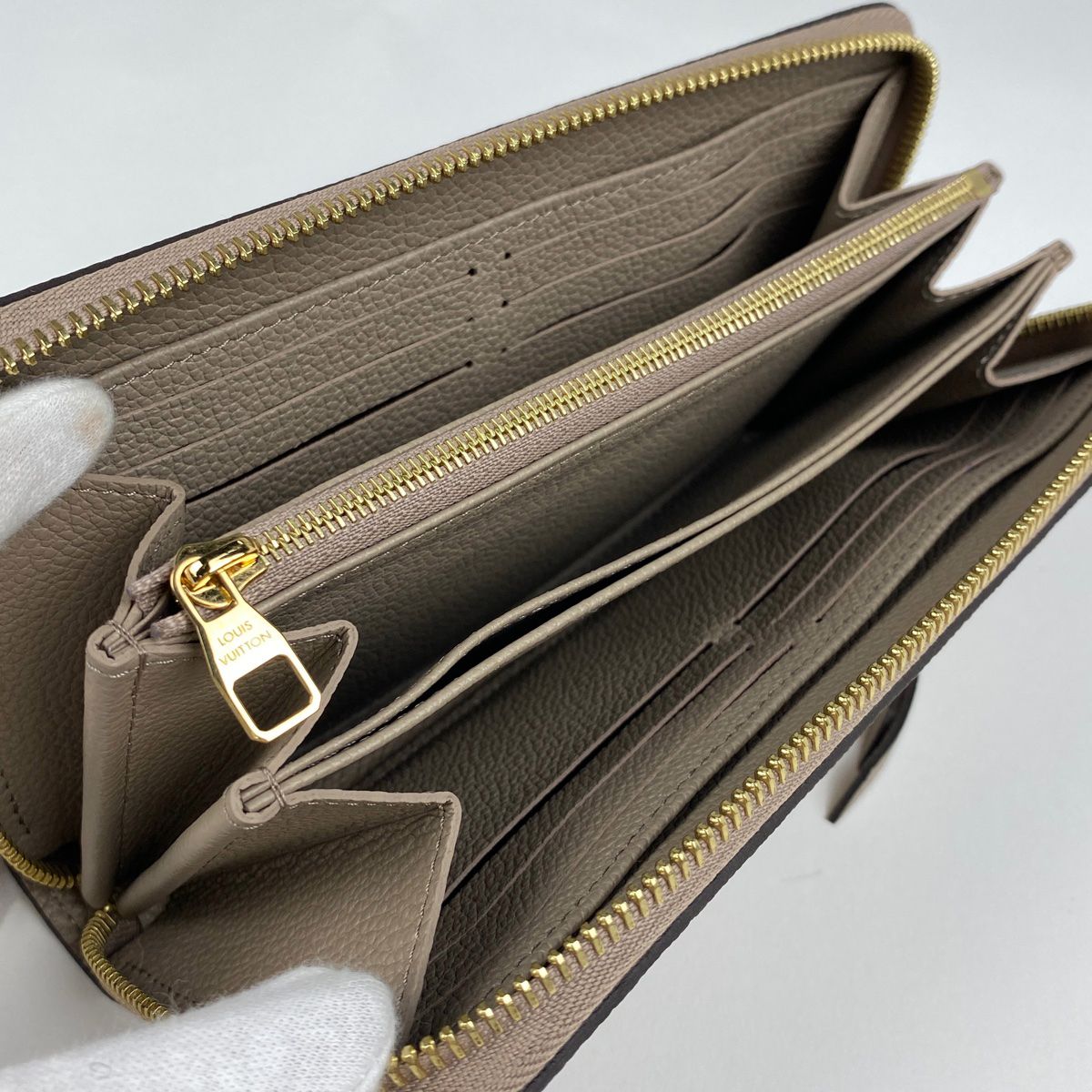 ルイ・ヴィトン Louis Vuitton ジッピー ウォレット ラウンドジップ 