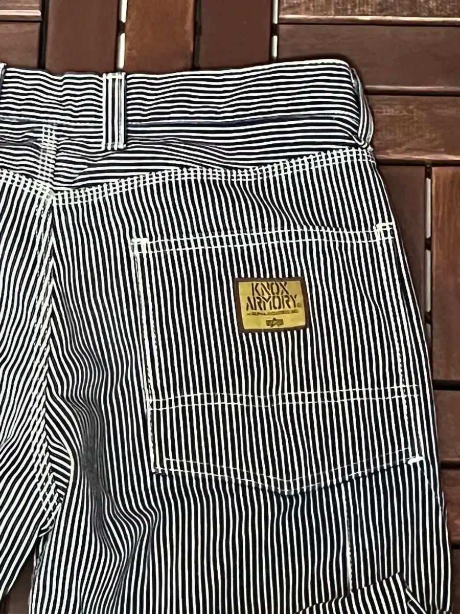 ALPHA INDUSTRIES アルファ インダストリーズ ヒッコリース カーペンターパンツ