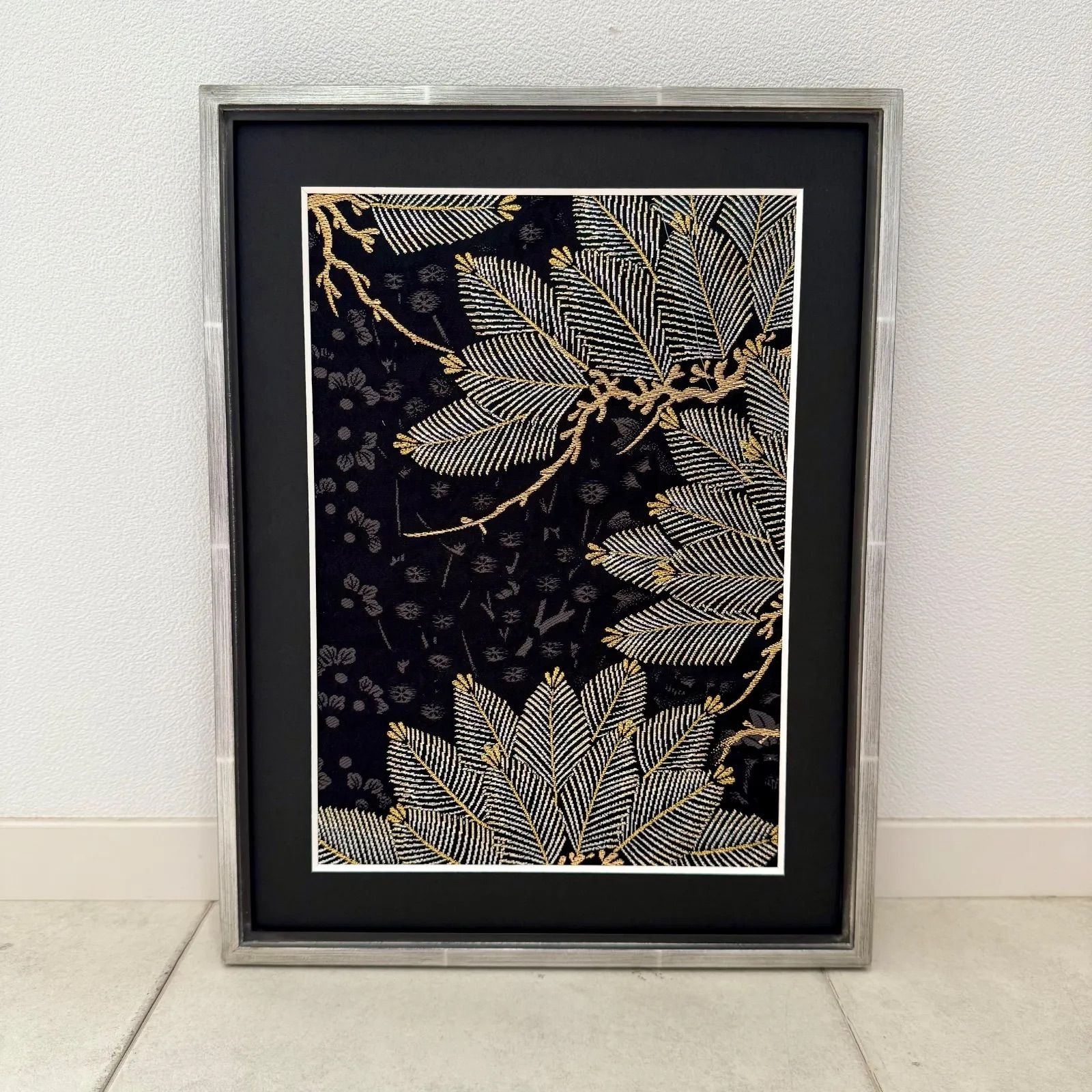 京都帯屋さん フレーム入りシルク織物アート 松葉