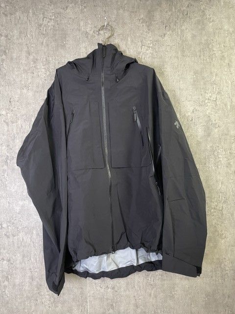 DESCENTE ALLTERRAIN ﾃﾞｻﾝﾄ ｵﾙﾃﾗｲﾝ GORE-TEX JACKET ｺﾞｱﾃｯｸｽ ｼﾞｬｹｯﾄ ﾅｲﾛﾝ ﾌｰﾃﾞｨｰ domwgc34 ﾌﾞﾗｯｸ XO 33914836