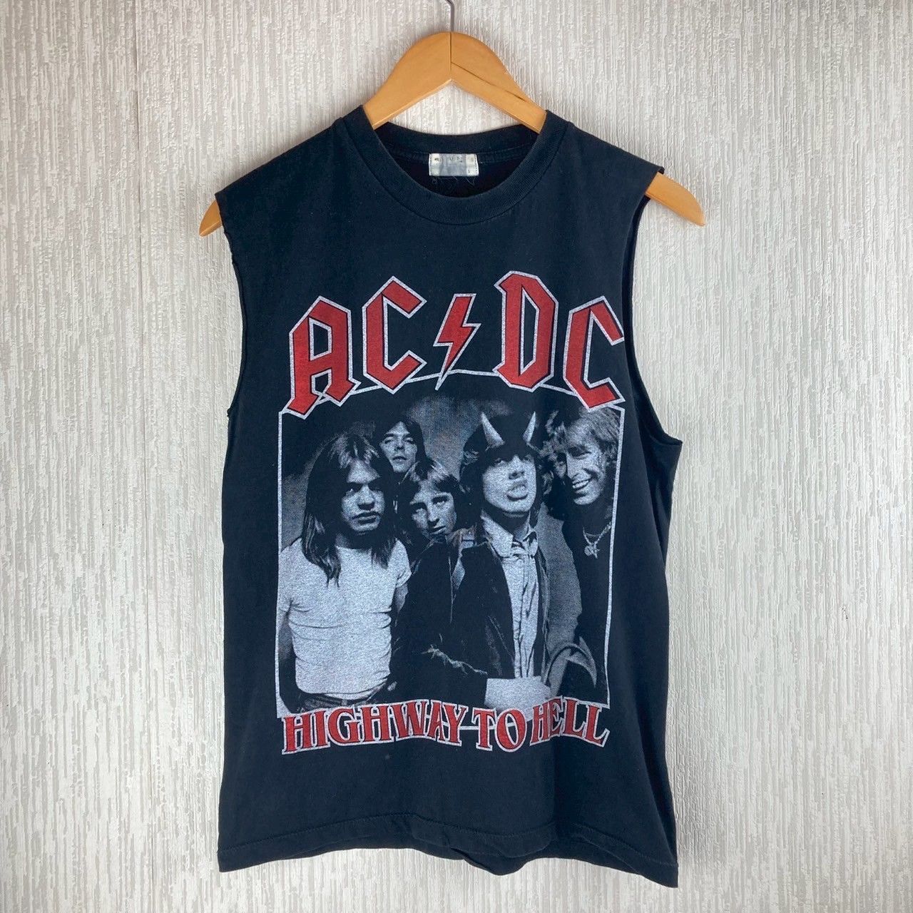 AC/DCハードロックオーストラリアバンTプリントロゴデカロゴグランジN25 AC/DCハードロックオーストラリアバンTプリントロゴデカロゴ