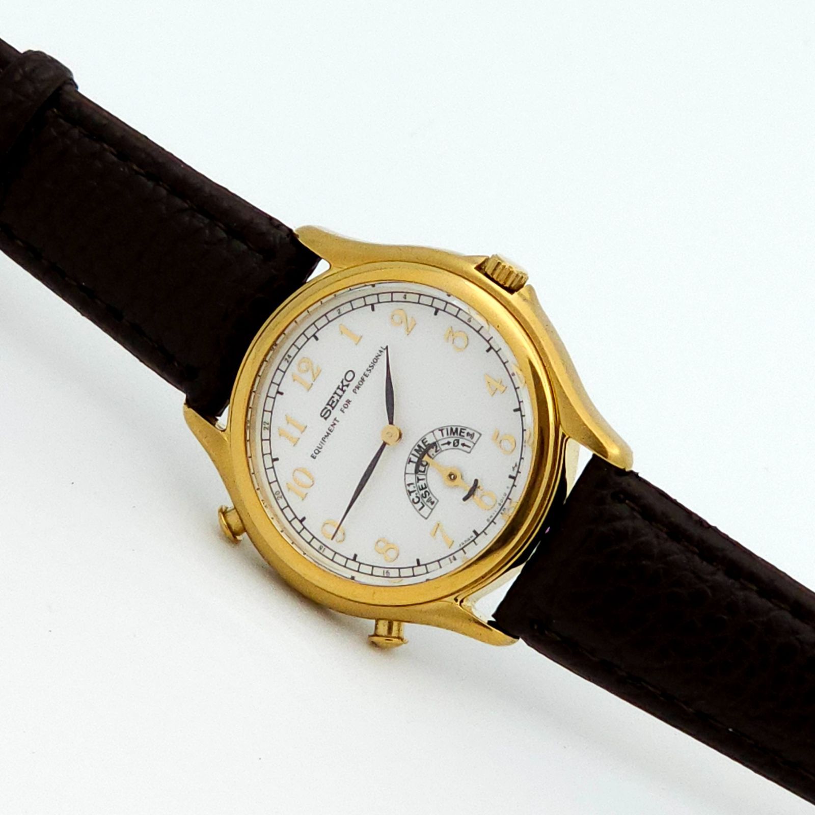 ☆良品 SEIKO セイコー EQUIPMENT FOR PROFESSIONAL 8M11-6000 QZ 動作 