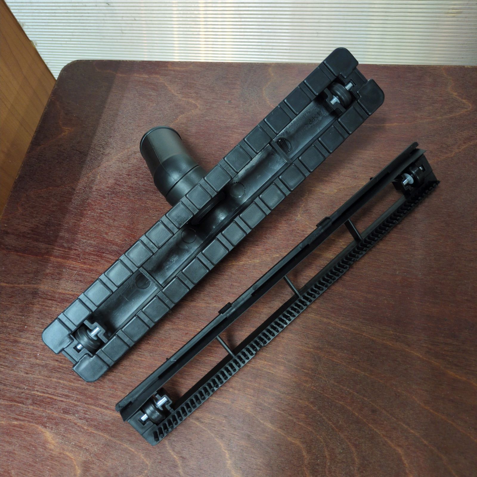 J526 多少使用感有り☆2023年製☆AXPRO☆乾湿両用集塵機☆VCA-18L J526 多少使用感有り☆2023年製☆AXPRO☆乾湿両用集塵機☆VCA-18L