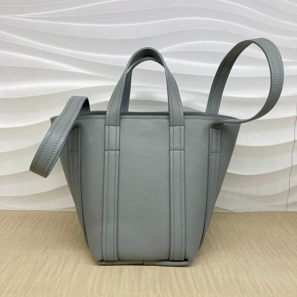中古】 BALENCIAGA （バレンシアガ） ｴﾌﾞﾘﾃﾞｲ XS ﾉｰｽｻｳｽ ﾄｰﾄ バッグ 