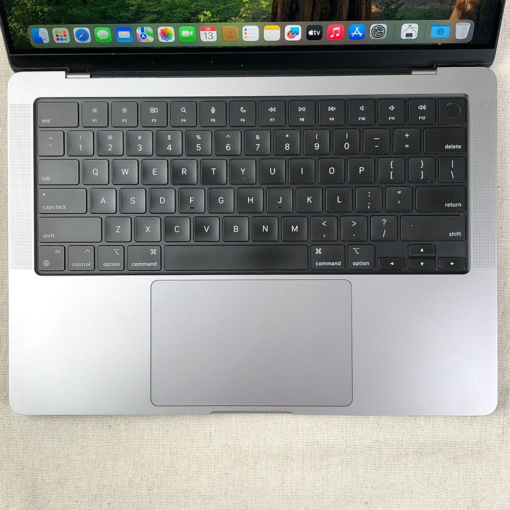 ジャンク MacBook Pro 14