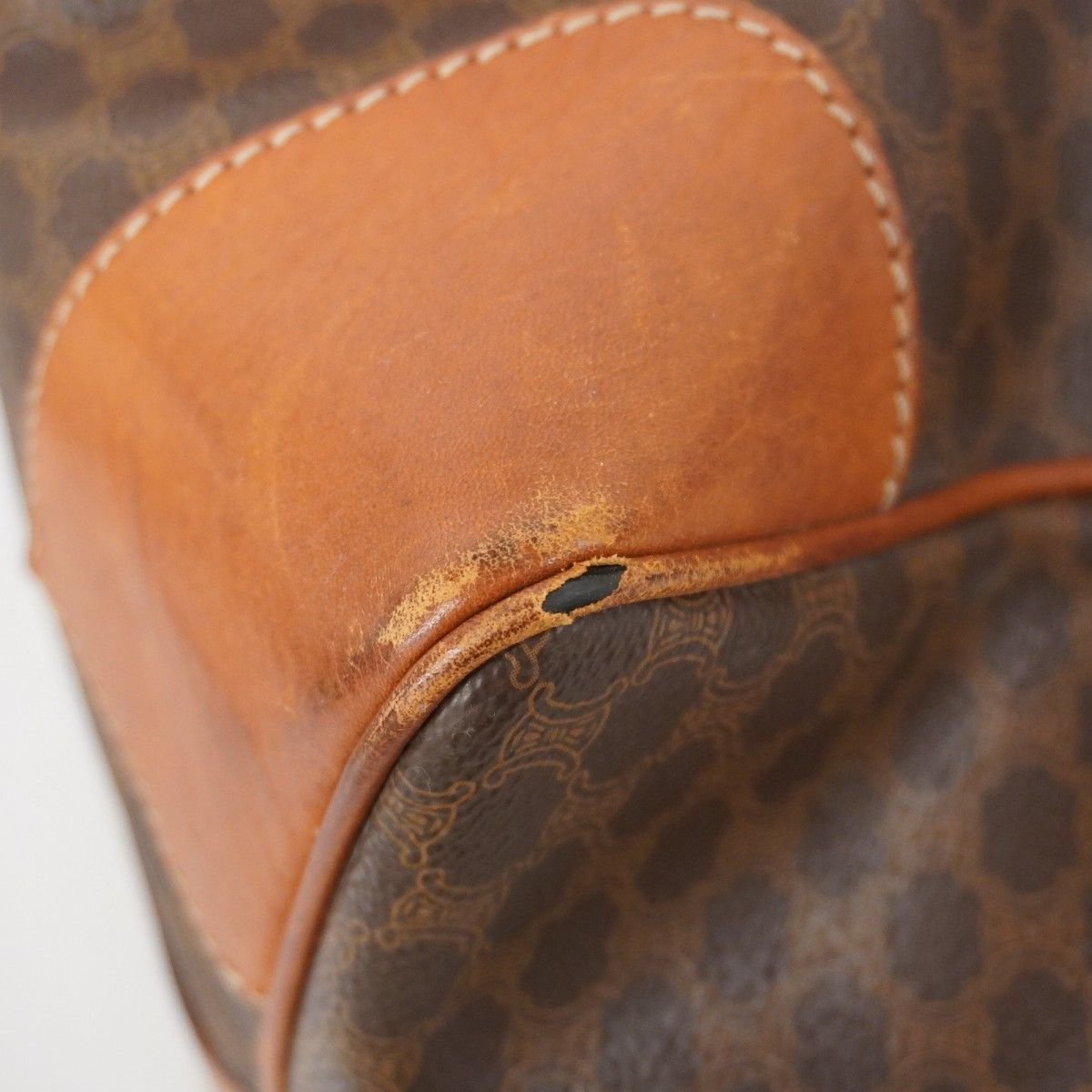 5ib2282 セリーヌ ボストンバッグ マカダム PVC ブラウン ゴールド金具 メンズ レディース ユニセックス DECORATOM_COM_BR