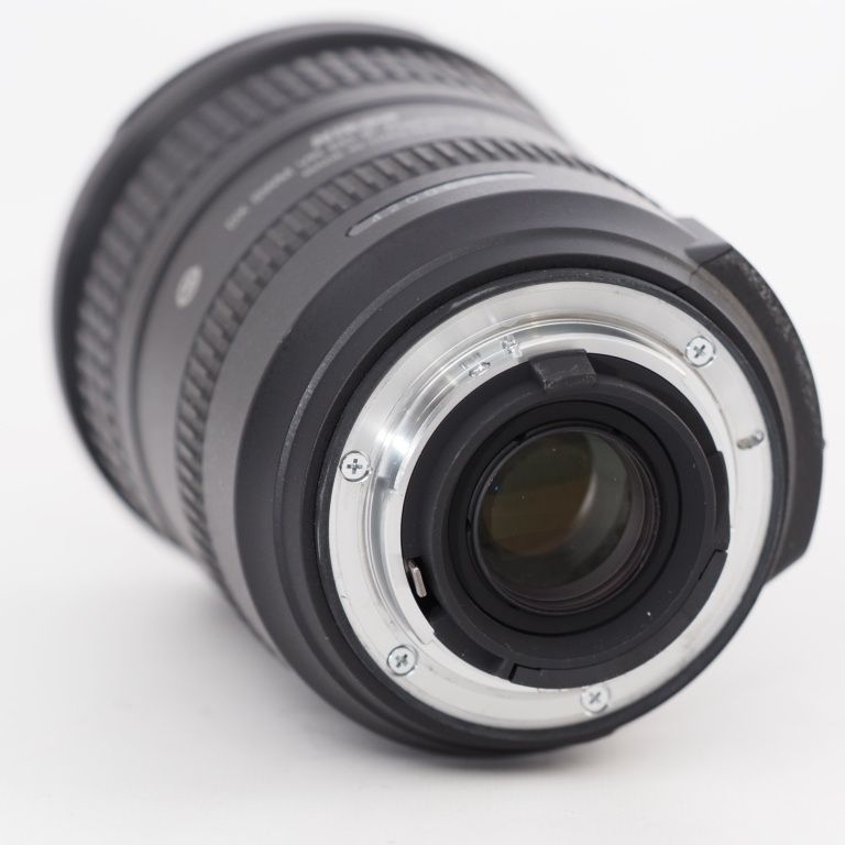 Nikon AF-S DX NIKKOR 18-200mm f/3.5-5.6G ED VR II Lens 2